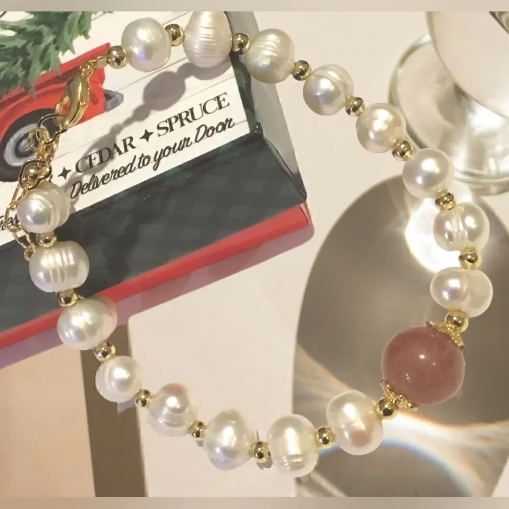 BAROQUE FRESHWATER 💯 % PEARLS AND STRAWBERRY QUARTZ WOMEN BRACELET